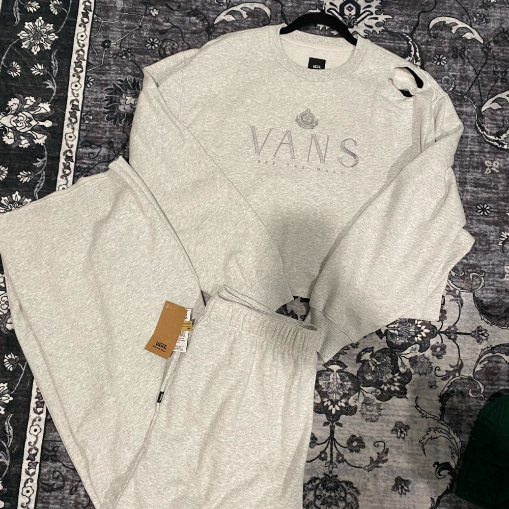 Vans matching set